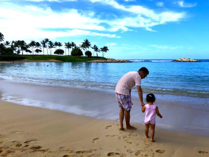 アウラニ　ハワイ　子連れ　家族旅行　子供　海　水遊び